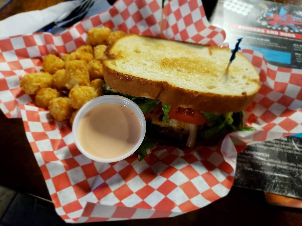 All Stars Sports Bar | restaurant | 200 Hartnell Ave, Redding, CA 96002, USA | 5302151775 OR +1 530-215-1775