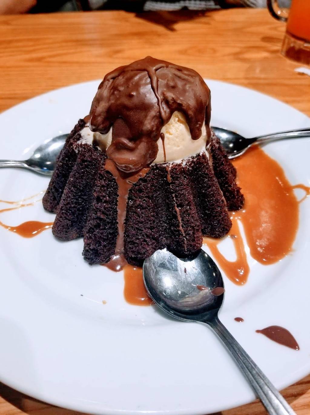 Chilis Grill & Bar | meal takeaway | 2903 N Dale Mabry Hwy, Tampa, FL 33607, USA | 8138752314 OR +1 813-875-2314