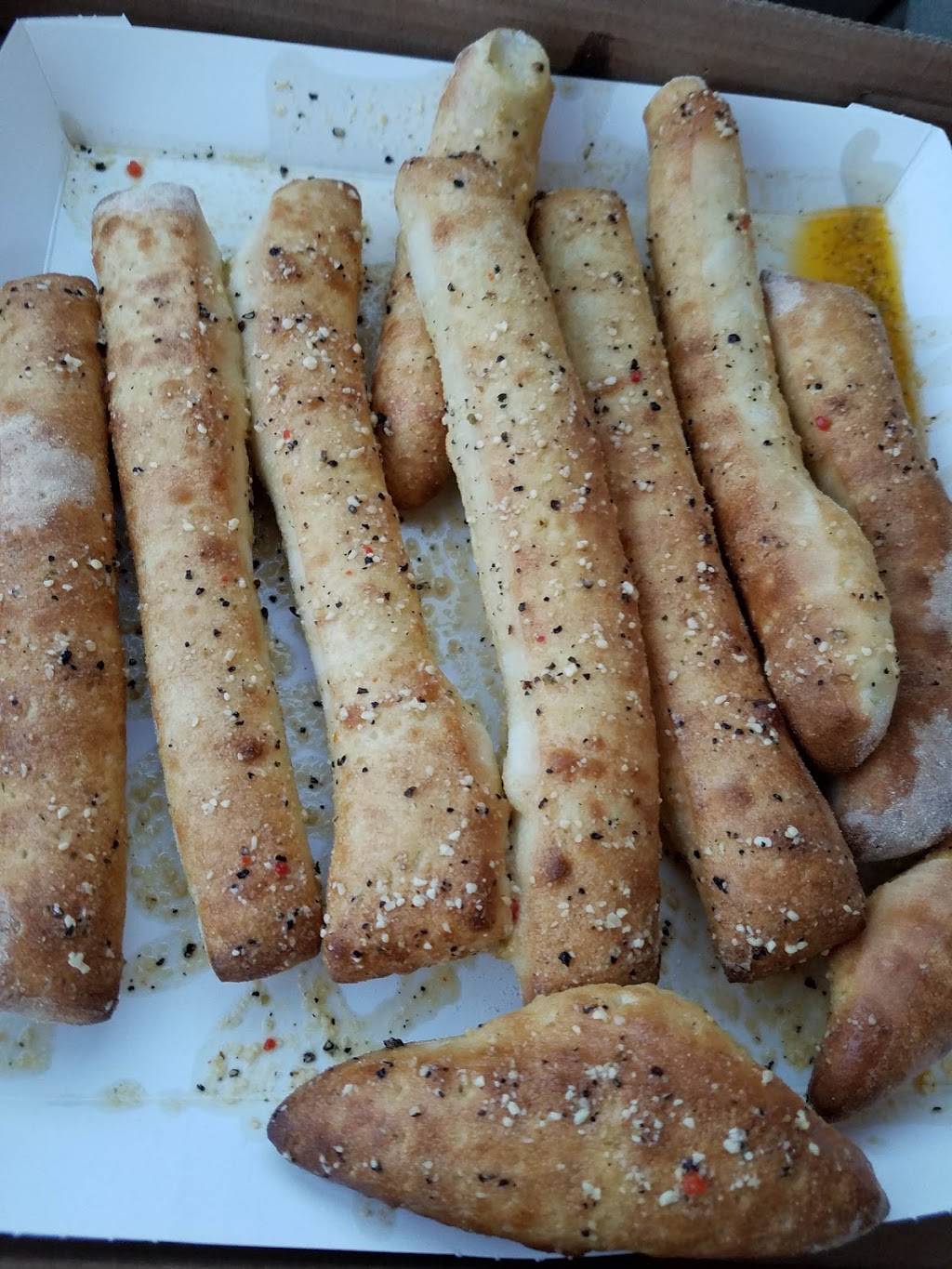 Papa Johns Pizza | restaurant | 3140 Village Vista Dr #102, Erie, CO 80516, USA | 3036040500 OR +1 303-604-0500