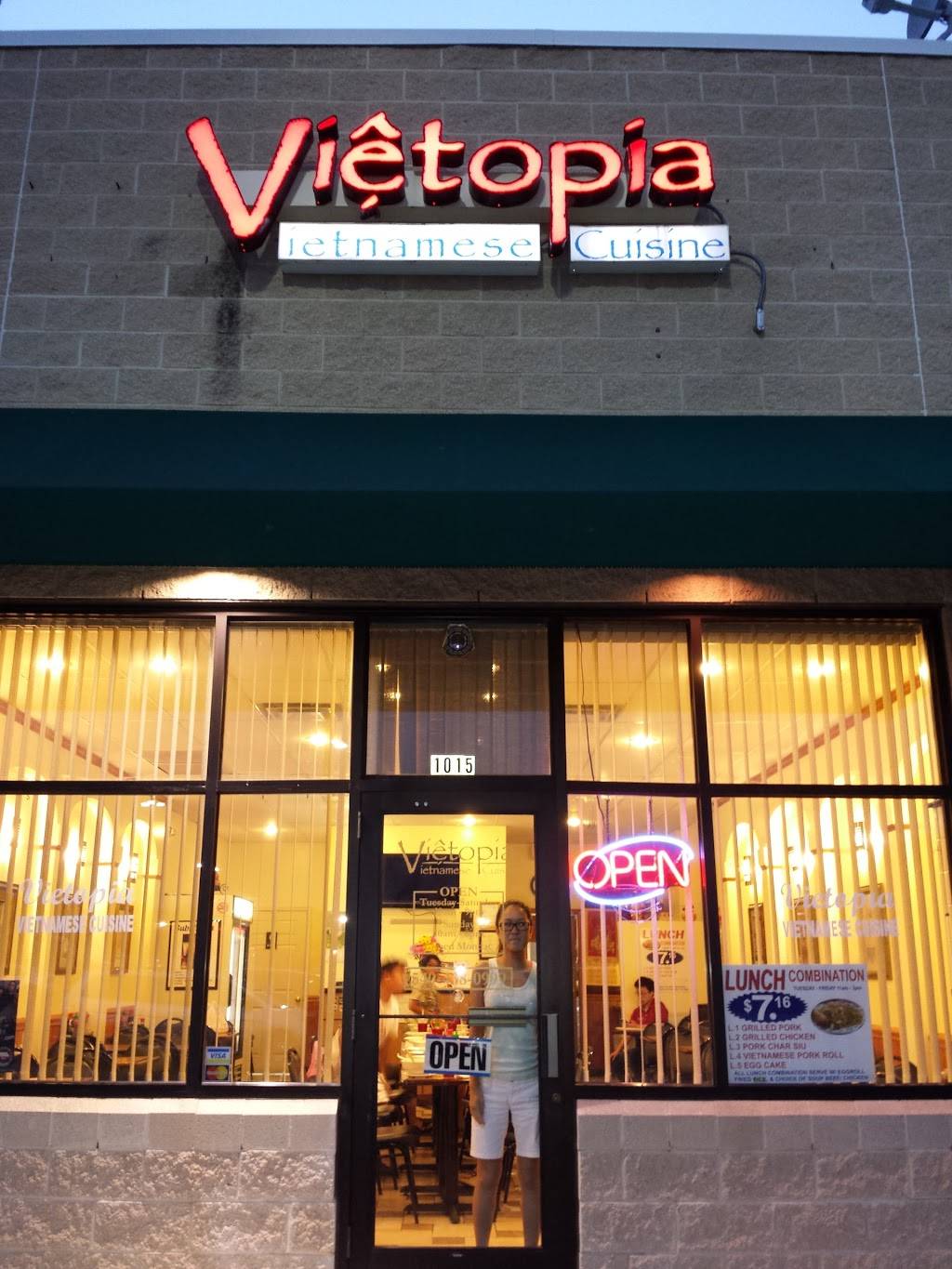 Vietopia | cafe | 1015 Port Republic Rd, Harrisonburg, VA 22801, USA | 5404380999 OR +1 540-438-0999