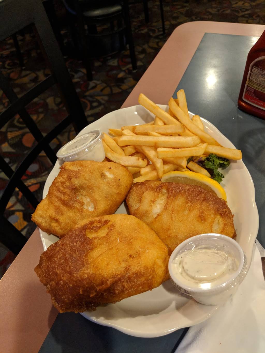 Riviera Restaurant & Cocktail | restaurant | 475 S Water St, Marine City, MI 48039, USA | 8107659030 OR +1 810-765-9030