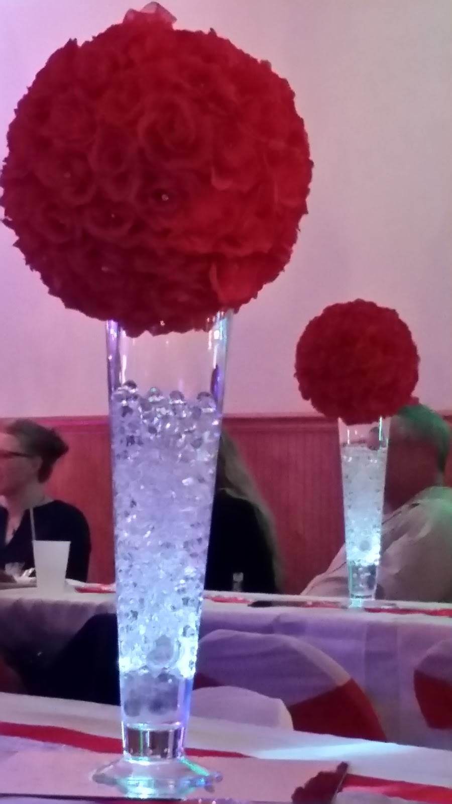 Racers Hall | restaurant | W4408 Co Rd C, Plymouth, WI 53073, USA | 9208926900 OR +1 920-892-6900