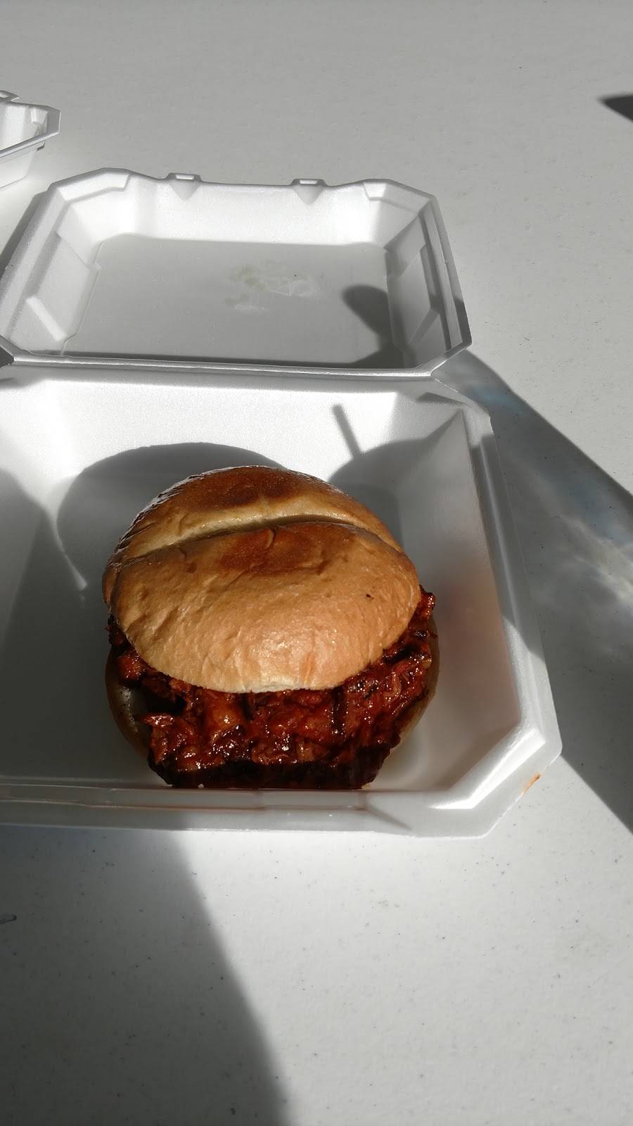 Alvarez BBQ and Catering | restaurant | 2919 Market Loop suite a, Temple, TX 76502, USA | 2542957105 OR +1 254-295-7105