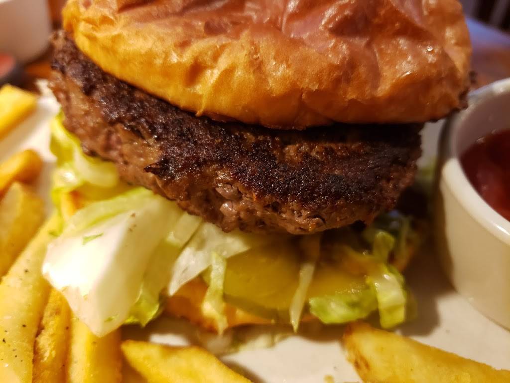 Outback Steakhouse | restaurant | 2120 Hamilton Pl Blvd, Chattanooga, TN 37421, USA | 4238992600 OR +1 423-899-2600