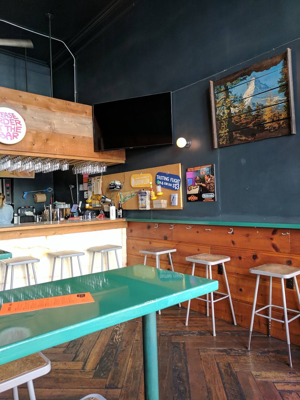 Woods Polk Station | restaurant | 2255 Polk St, San Francisco, CA 94109, USA | 4154835530 OR +1 415-483-5530