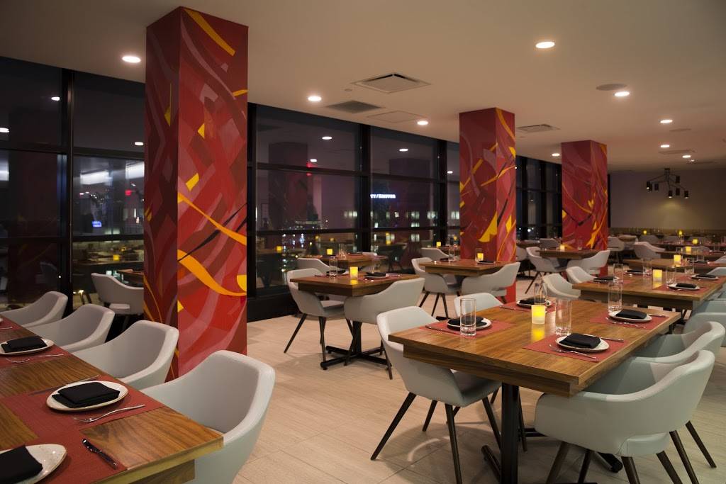 El Tapeo | restaurant | 2100 Spring Rd, Oak Brook, IL 60523, USA | 6308282044 OR +1 630-828-2044