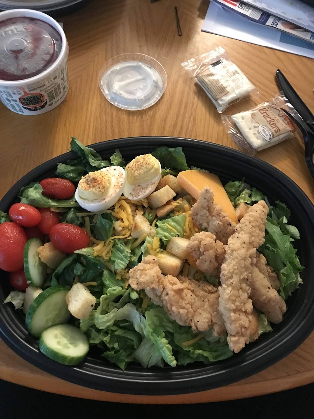 Cracker Barrel Old Country Store | restaurant | 1860 Winderly Ln, Pickerington, OH 43147, USA | 6147597799 OR +1 614-759-7799