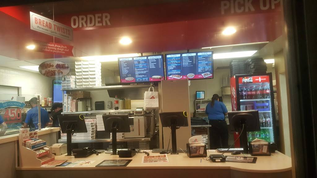 Dominos Pizza | meal delivery | 2360 Main St # B, Morro Bay, CA 93442, USA | 8057726151 OR +1 805-772-6151