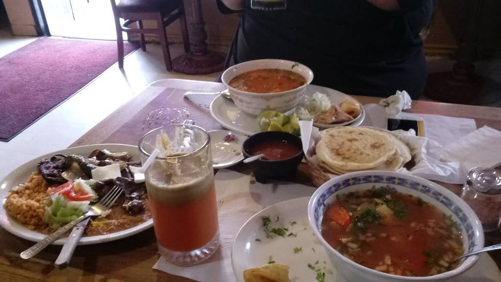 Carnitas La Piedad | restaurant | 4137 Mission Blvd, Montclair, CA 91763, USA | 9096274126 OR +1 909-627-4126