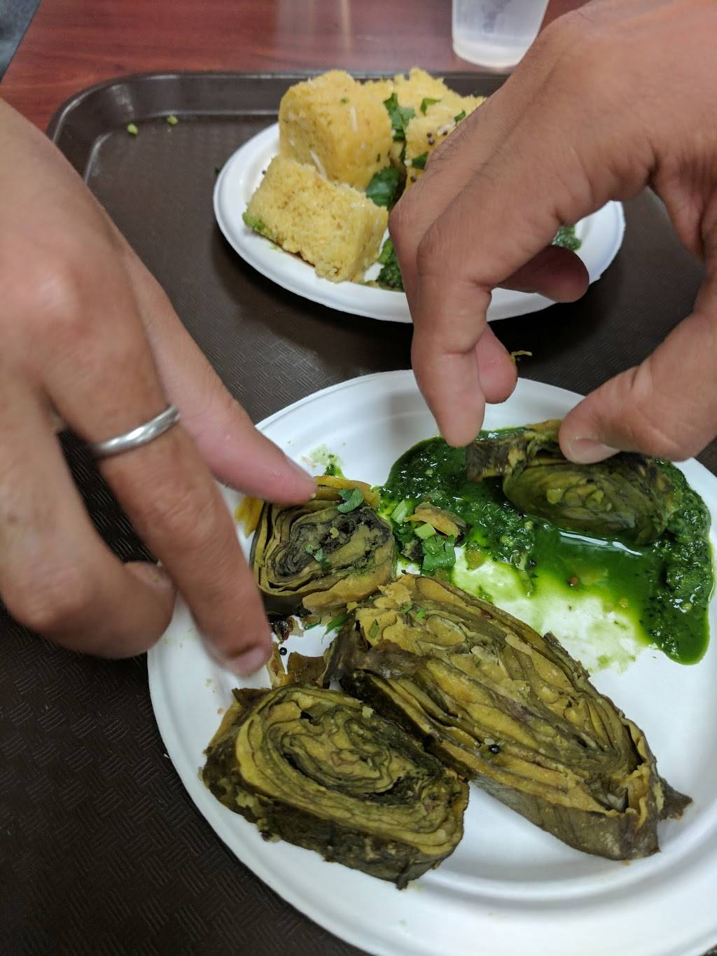 Milan Sweet Center | restaurant | 296 S Abel St, Milpitas, CA 95035, USA | 4089462525 OR +1 408-946-2525