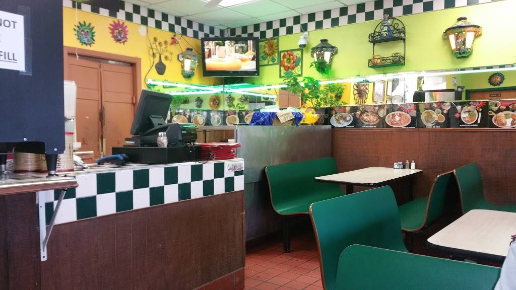 El Faro Restaurant | restaurant | 1315 Lillian St, Elgin, IL 60123, USA | 8476979058 OR +1 847-697-9058