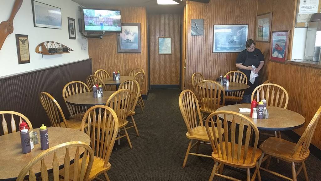 Two Brothers BBQ | restaurant | 300 S Greenwich Rd, Wichita, KS 67207, USA | 3166831330 OR +1 316-683-1330