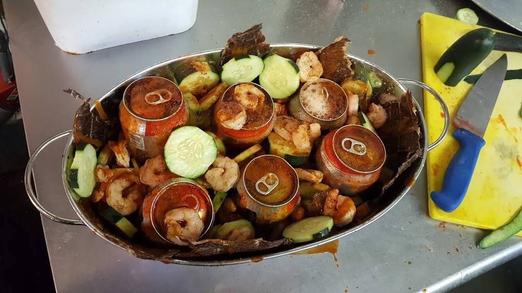 Ciros Sea & Mexican Food | restaurant | 3710 Montana Ave, El Paso, TX 79903, USA | 9155645578 OR +1 915-564-5578