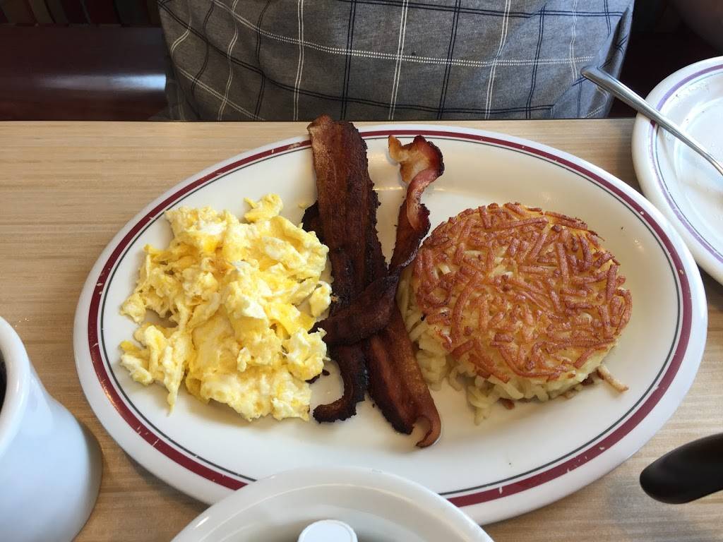 Huddle House | restaurant | 2424 E, US-76, Marion, SC 29571, USA | 8432750370 OR +1 843-275-0370