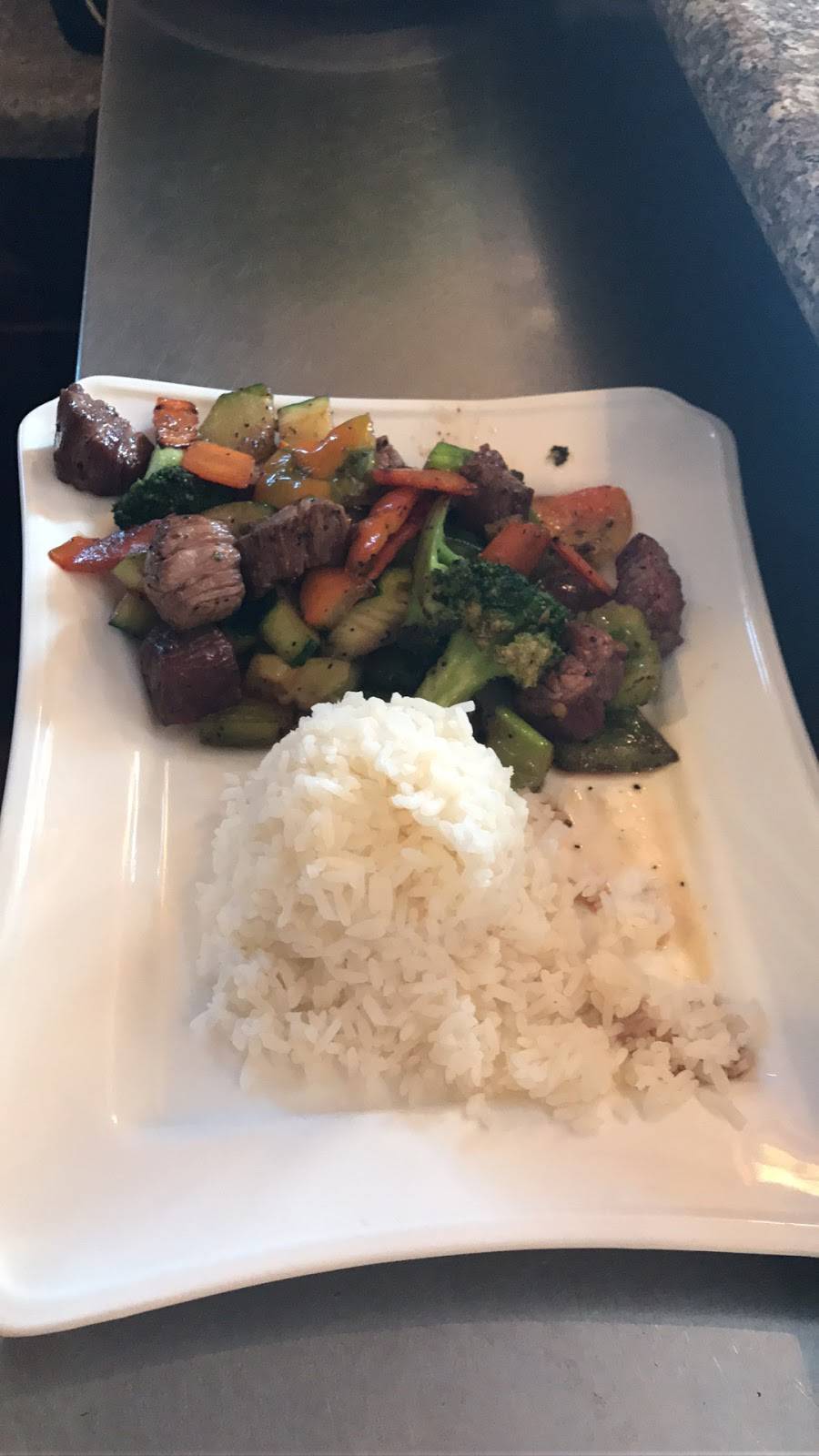 China Moon | restaurant | 2714 Paris Rd, Chalmette, LA 70043, USA | 5042716666 OR +1 504-271-6666