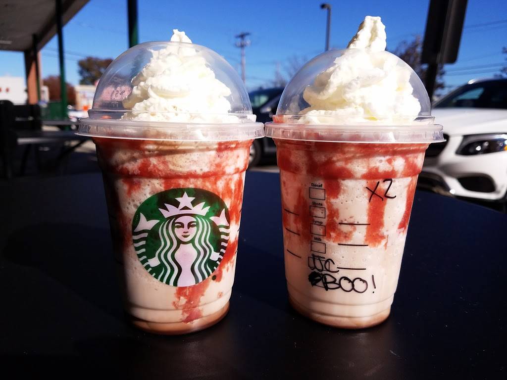 Starbucks | cafe | 2100 Dixwell Ave, Hamden, CT 06514, USA | 2032300868 OR +1 203-230-0868