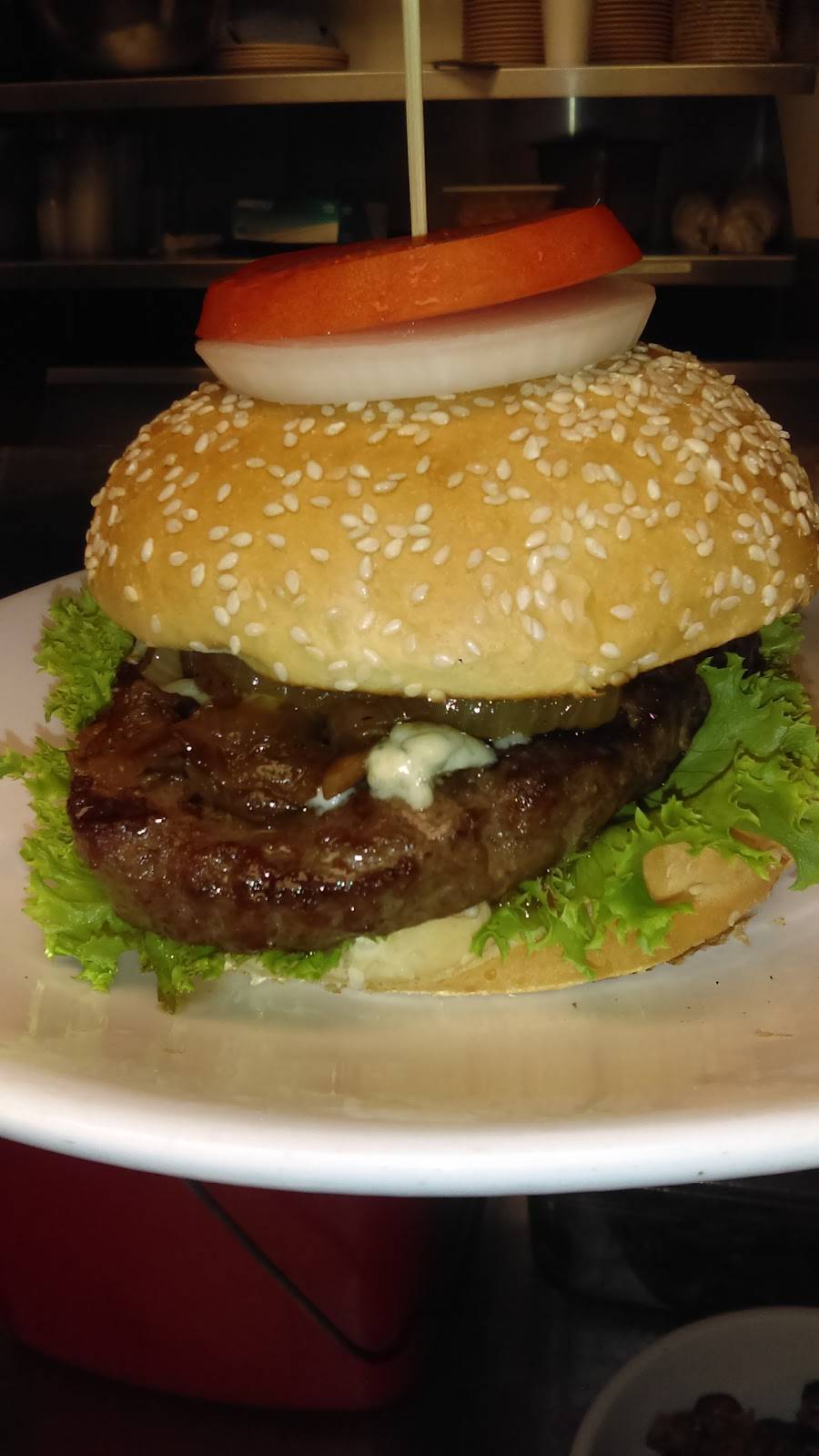 John Barleycorn | restaurant | 3524 N Clark St, Chicago, IL 60657, USA | 7735496000 OR +1 773-549-6000