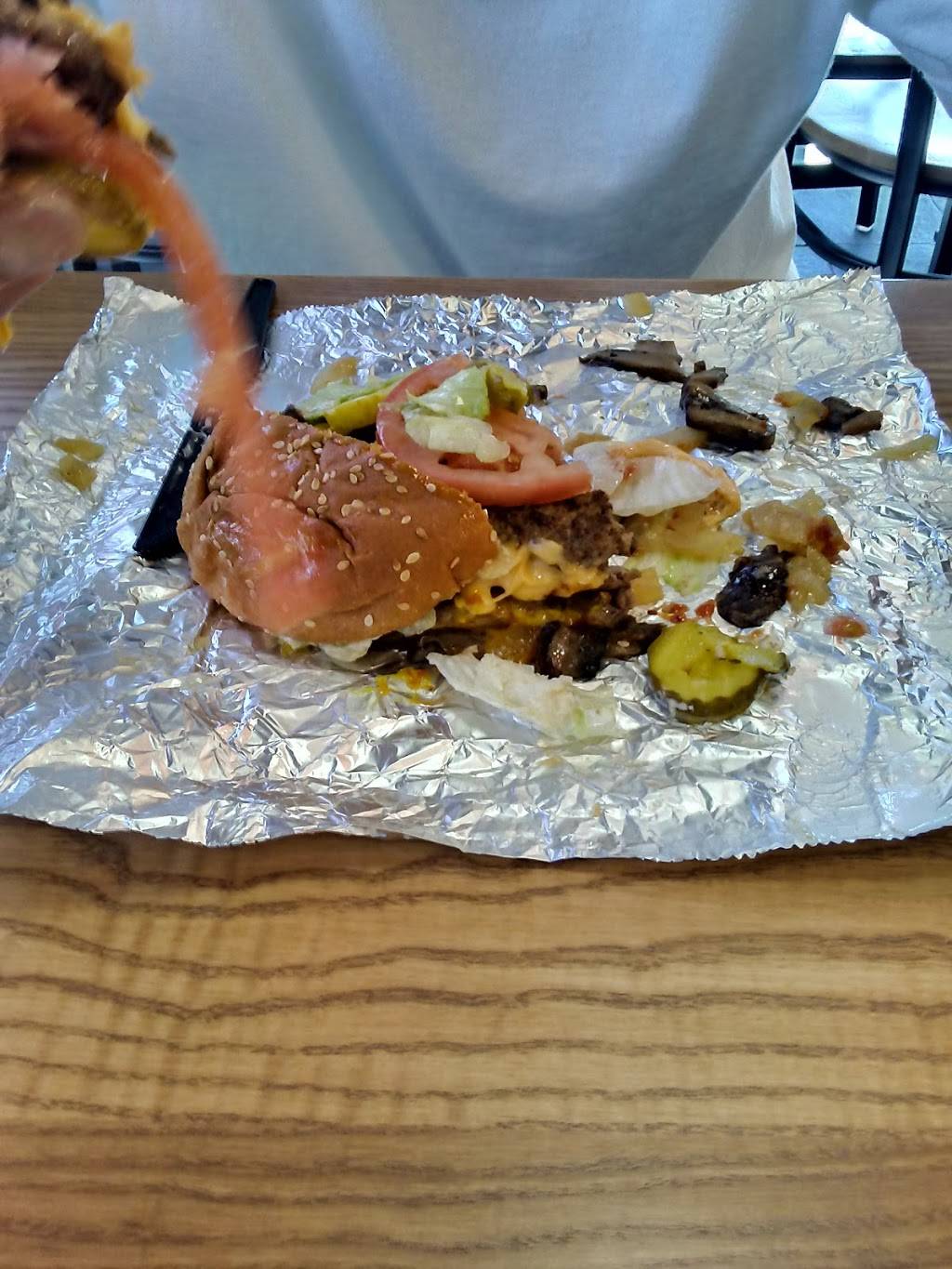 Five Guys | restaurant | 28529 Hesperian Blvd, Hayward, CA 94545, USA | 5107800661 OR +1 510-780-0661