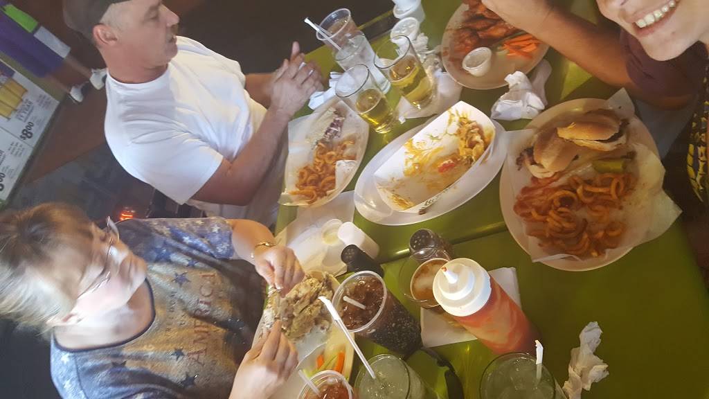 Long Wongs AZ Famous Wings | restaurant | 7415 W Thomas Rd, Phoenix, AZ 85033, USA | 6232475310 OR +1 623-247-5310