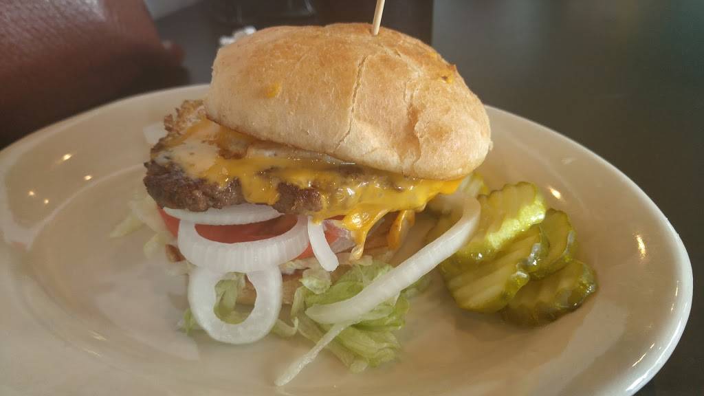 Blue Ash Chili | restaurant | 4200 Aero Dr # L, Mason, OH 45040, USA | 5134929650 OR +1 513-492-9650