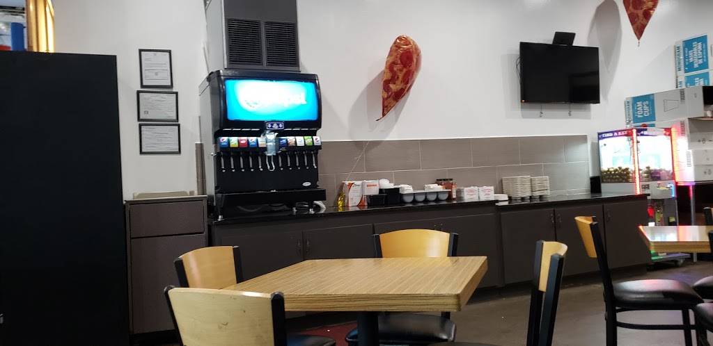 Pizza Shuttle | meal delivery | 12094 W 135th St, Overland Park, KS 66221, USA | 9138822182 OR +1 913-882-2182