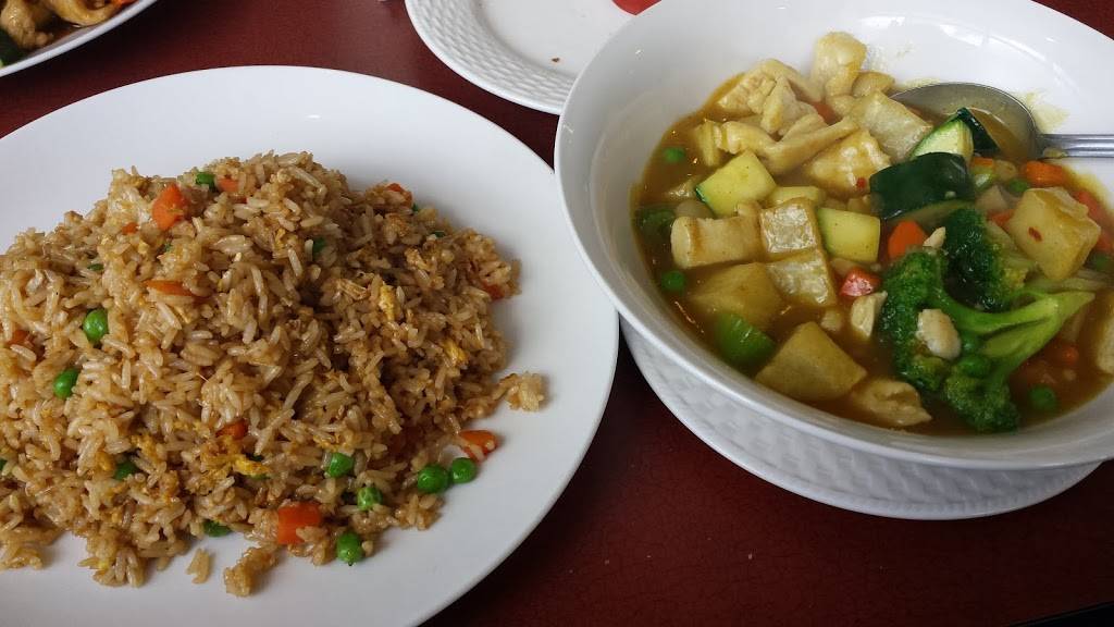 Flying Wok | restaurant | 3311 Power Inn Rd, Sacramento, CA 95826, USA | 9167318851 OR +1 916-731-8851