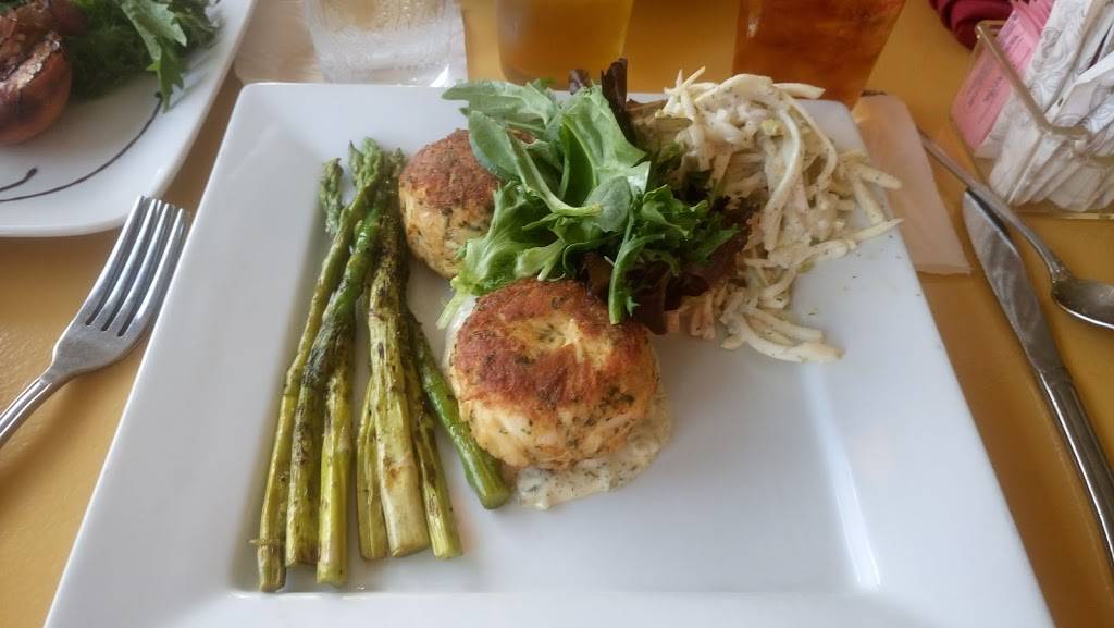 Patsys Restaurant | restaurant | 121 Campbell Pl, Bethany Beach, DE 19930, USA | 3025372433 OR +1 302-537-2433