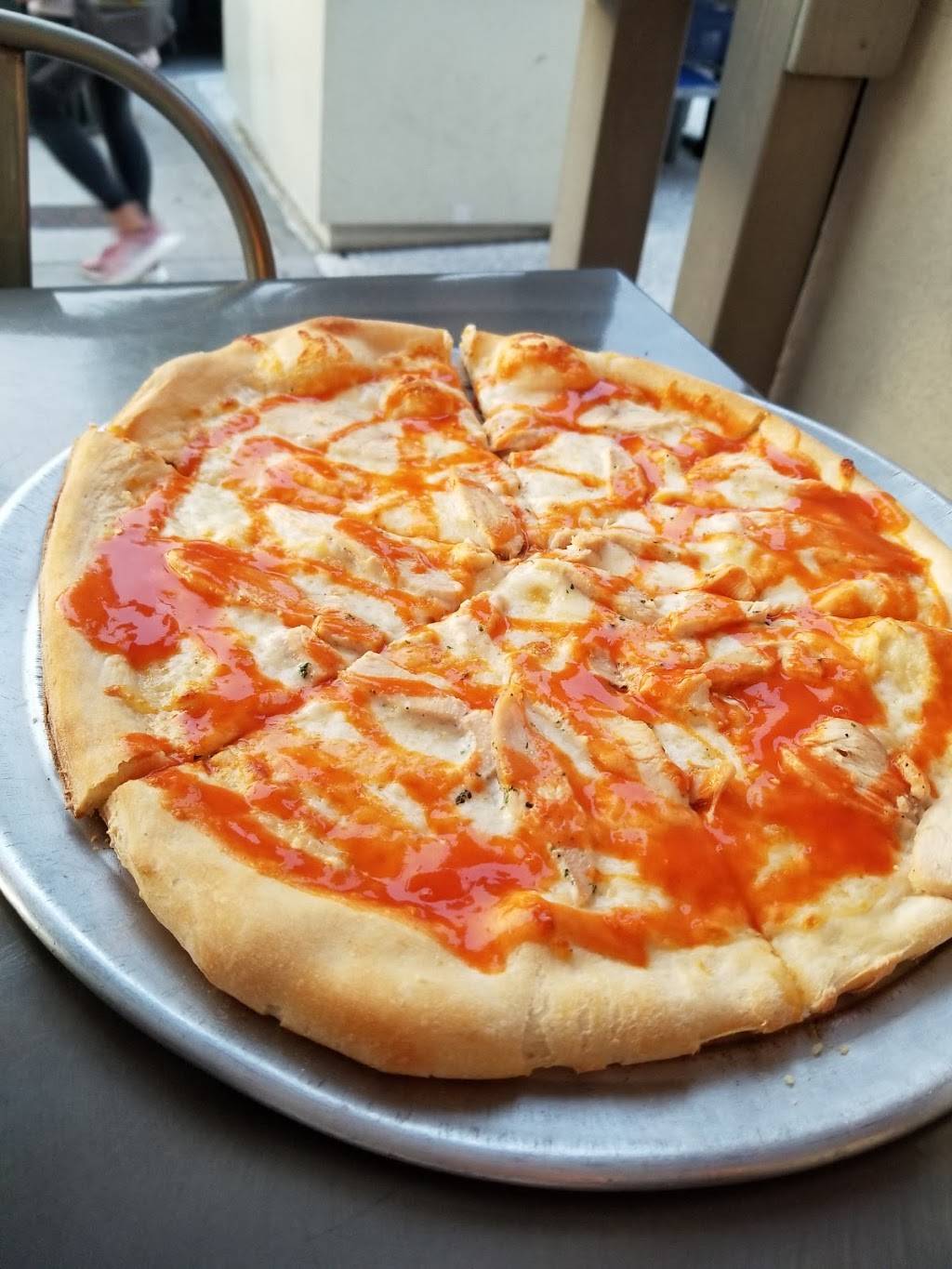 Ricos Pizzeria | restaurant | 322 John Ringling Blvd, Sarasota, FL 34236, USA | 9413881442 OR +1 941-388-1442