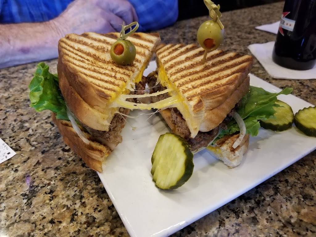 Art & Jakes Sports Bar Sterling Heights | restaurant | 44899 Mound Rd, Sterling Heights, MI 48314, USA | 5867397000 OR +1 586-739-7000