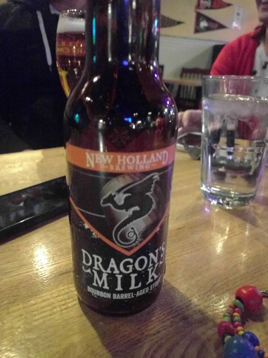 Old School Tavern and Grill | restaurant | 201 DesPlaines, Forest Park, IL 60130, USA | 7087713663 OR +1 708-771-3663