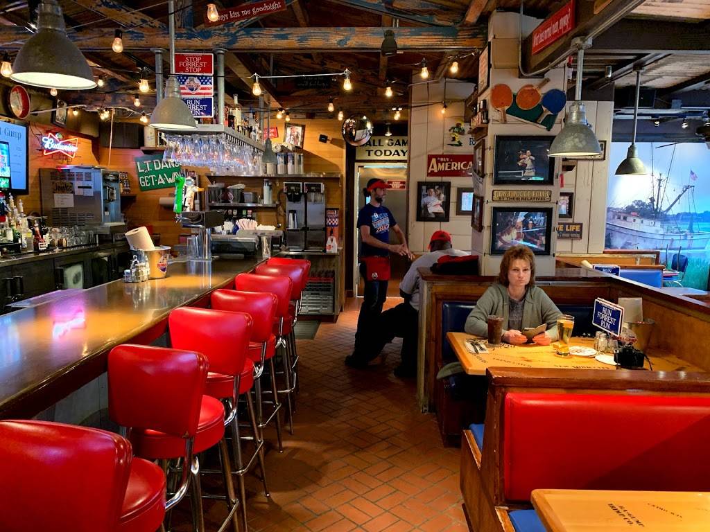 Bubba Gump Shrimp Co. | restaurant | 700 E Grand Ave Suite 131, Chicago, IL 60611, USA | 3122524867 OR +1 312-252-4867