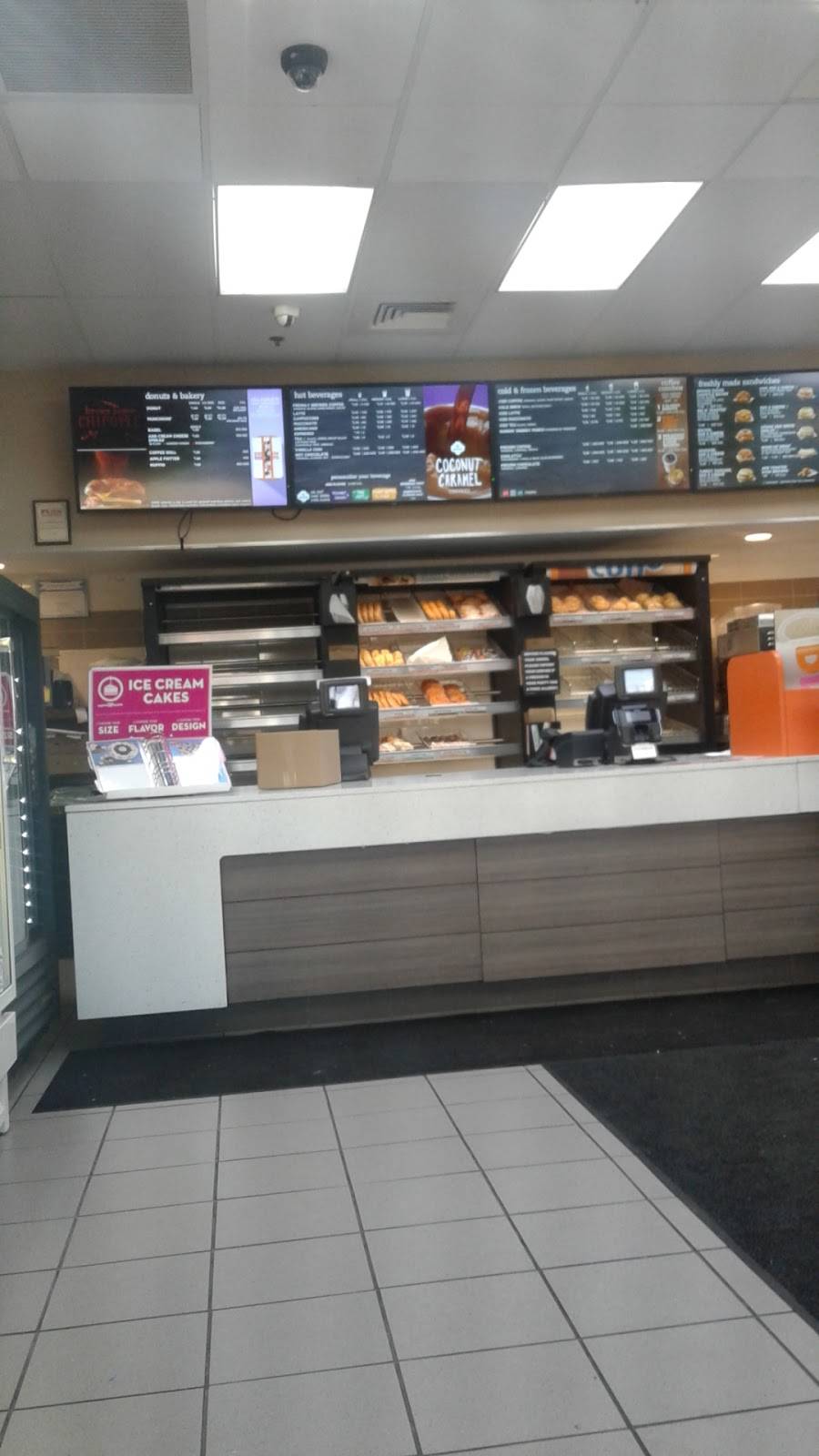 Dunkin | cafe | 510 Auburn Dr Unit A, Island Lake, IL 60042, USA | 8474879458 OR +1 847-487-9458