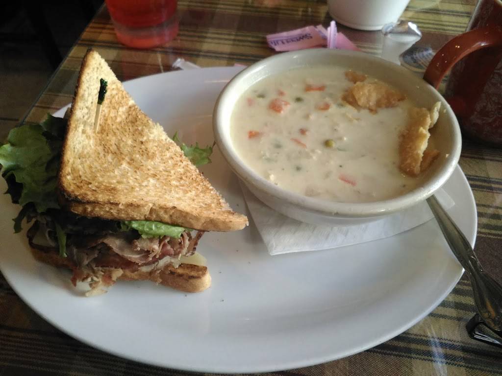 Washington Square Cafe & Catering | restaurant | 5981 N Jefferson St, Burlington, KY 41005, USA | 8595860120 OR +1 859-586-0120