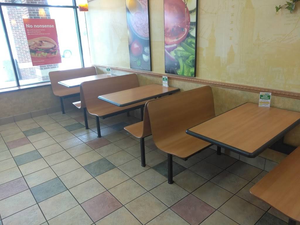 Subway Restaurants | restaurant | 4297 Orchard Lake Rd, West Bloomfield Township, MI 48323, USA | 2485387038 OR +1 248-538-7038