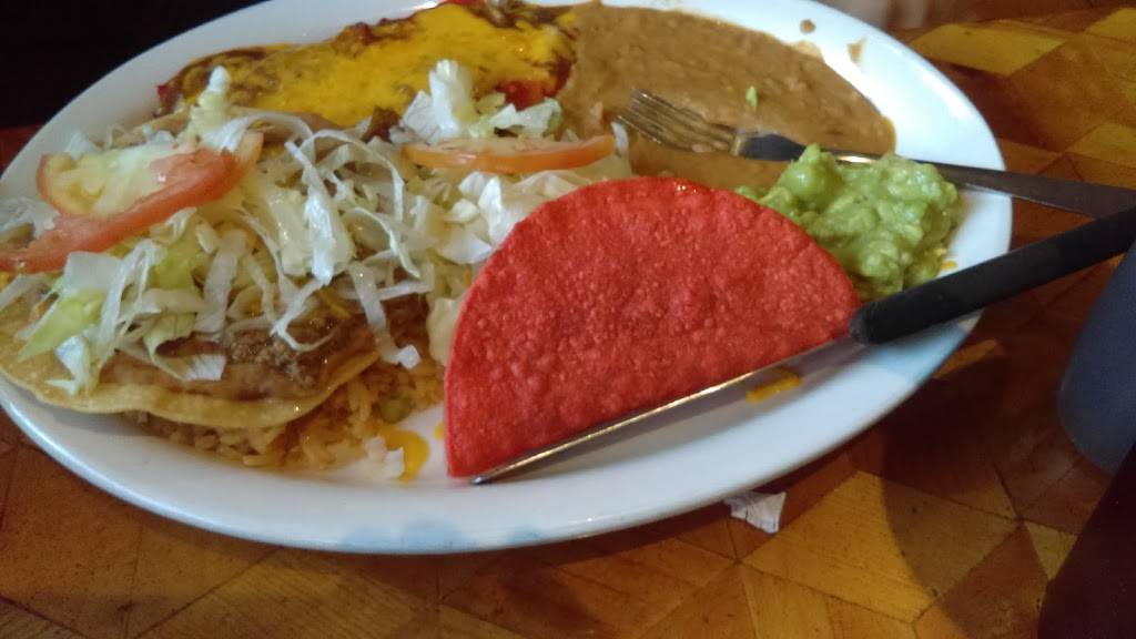 La Parrillada | restaurant | 4911 Seguin Rd, San Antonio, TX 78219, USA | 2106626779 OR +1 210-662-6779