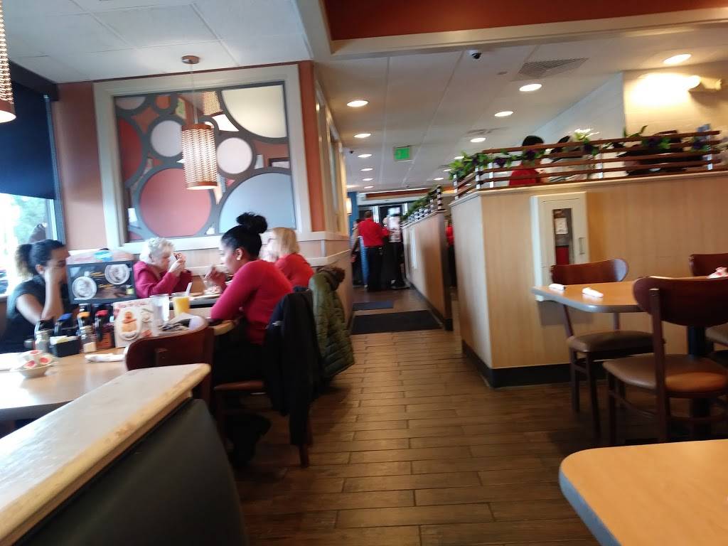 IHOP | bakery | 1511 Lehigh St, Allentown, PA 18103, USA | 6107976113 OR +1 610-797-6113