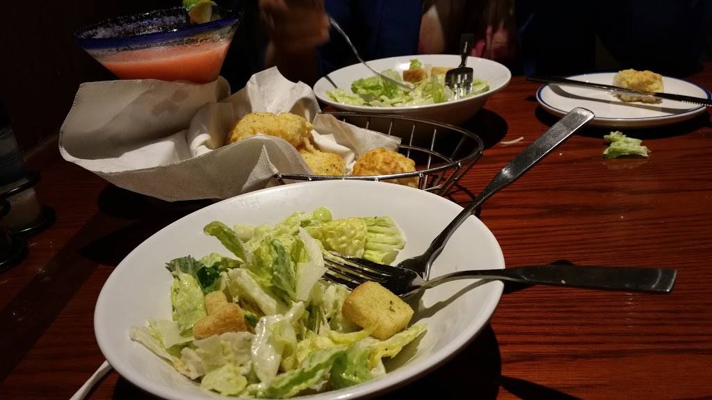 Red Lobster | restaurant | 2330 Prior Ave N, Roseville, MN 55113, USA | 6516369800 OR +1 651-636-9800