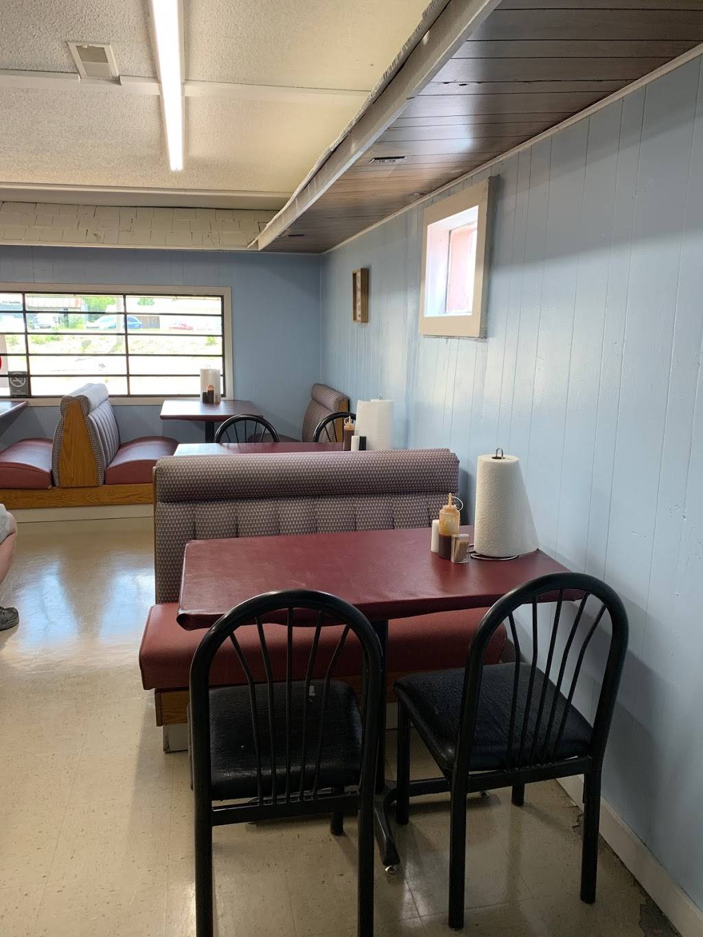 Ribs and More, LLC | restaurant | 1425 S Falls Blvd, Wynne, AR 72396, USA | 8705873131 OR +1 870-587-3131