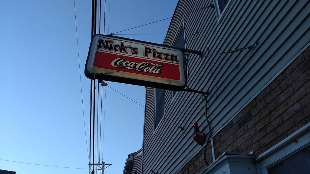 Nicks Pizza | restaurant | 164 Merrimac St, Newburyport, MA 01950, USA | 9784659853 OR +1 978-465-9853