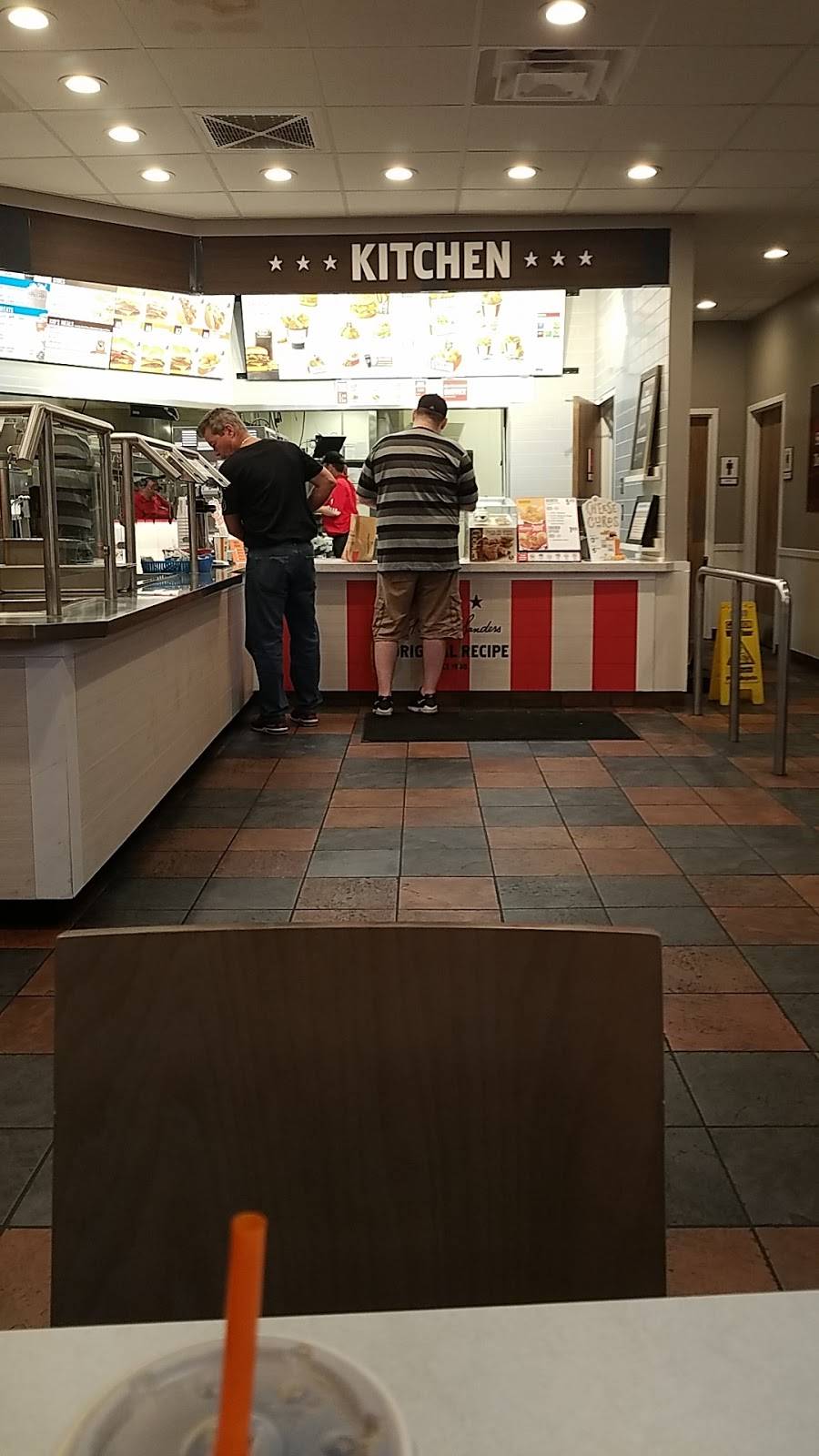 KFC | restaurant | 12394 US State Route 35 NW, Jeffersonville, OH 43128, USA | 7409482511 OR +1 740-948-2511