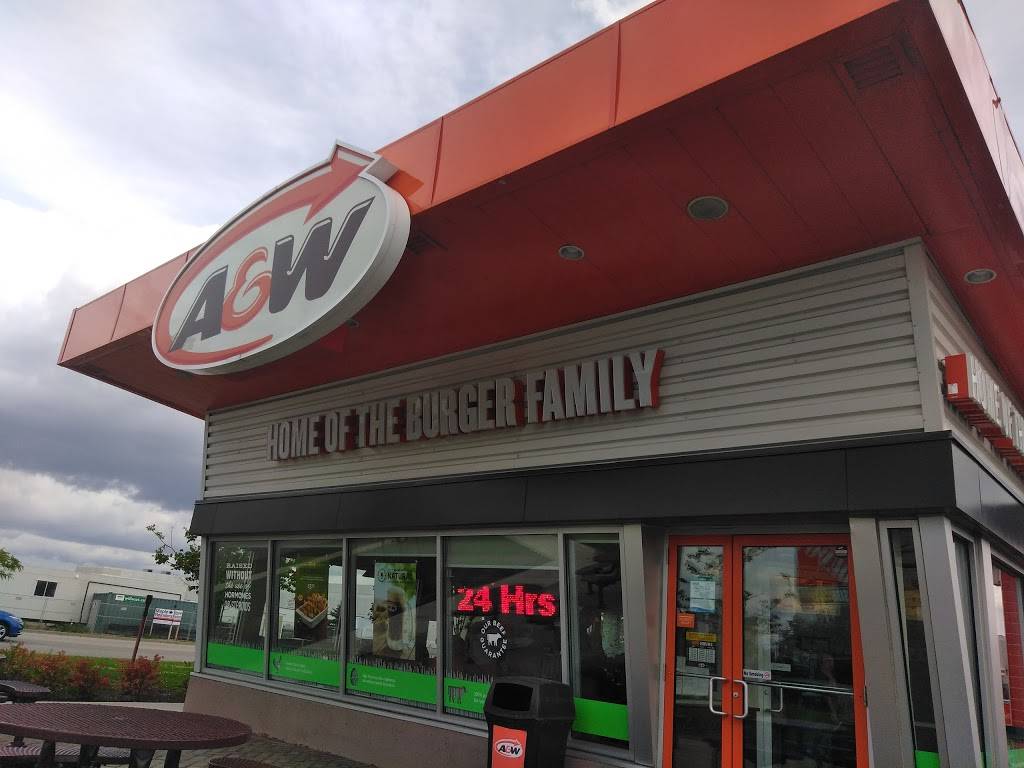 A&W Canada | restaurant | 2930 Argentia Rd, Mississauga, ON L5N 8C5, Canada | 6474798212 OR +1 647-479-8212