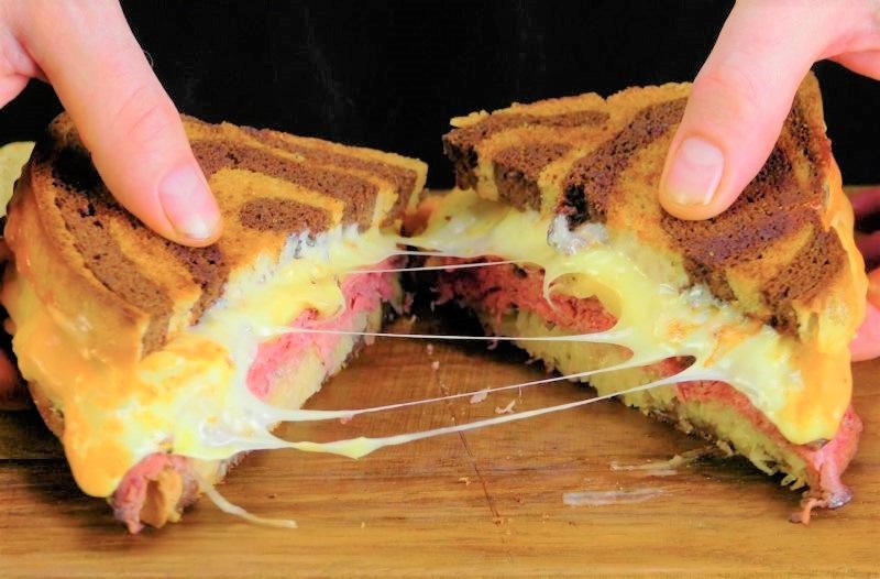 Olympia Square SubShop | restaurant | 3430 Pacific Ave SE, Olympia, WA 98501, USA | 3609156741 OR +1 360-915-6741