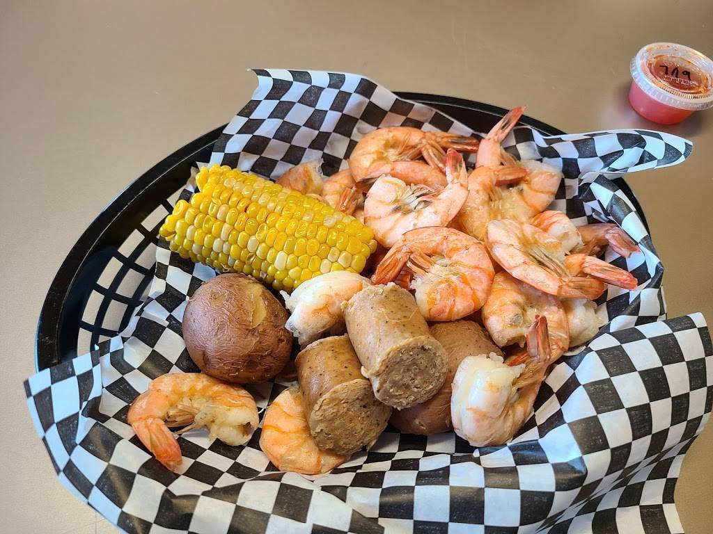 Yul’s Place | restaurant | 530 Causeway Dr, Biloxi, MS 39532, USA | 2289994453 OR +1 228-999-4453