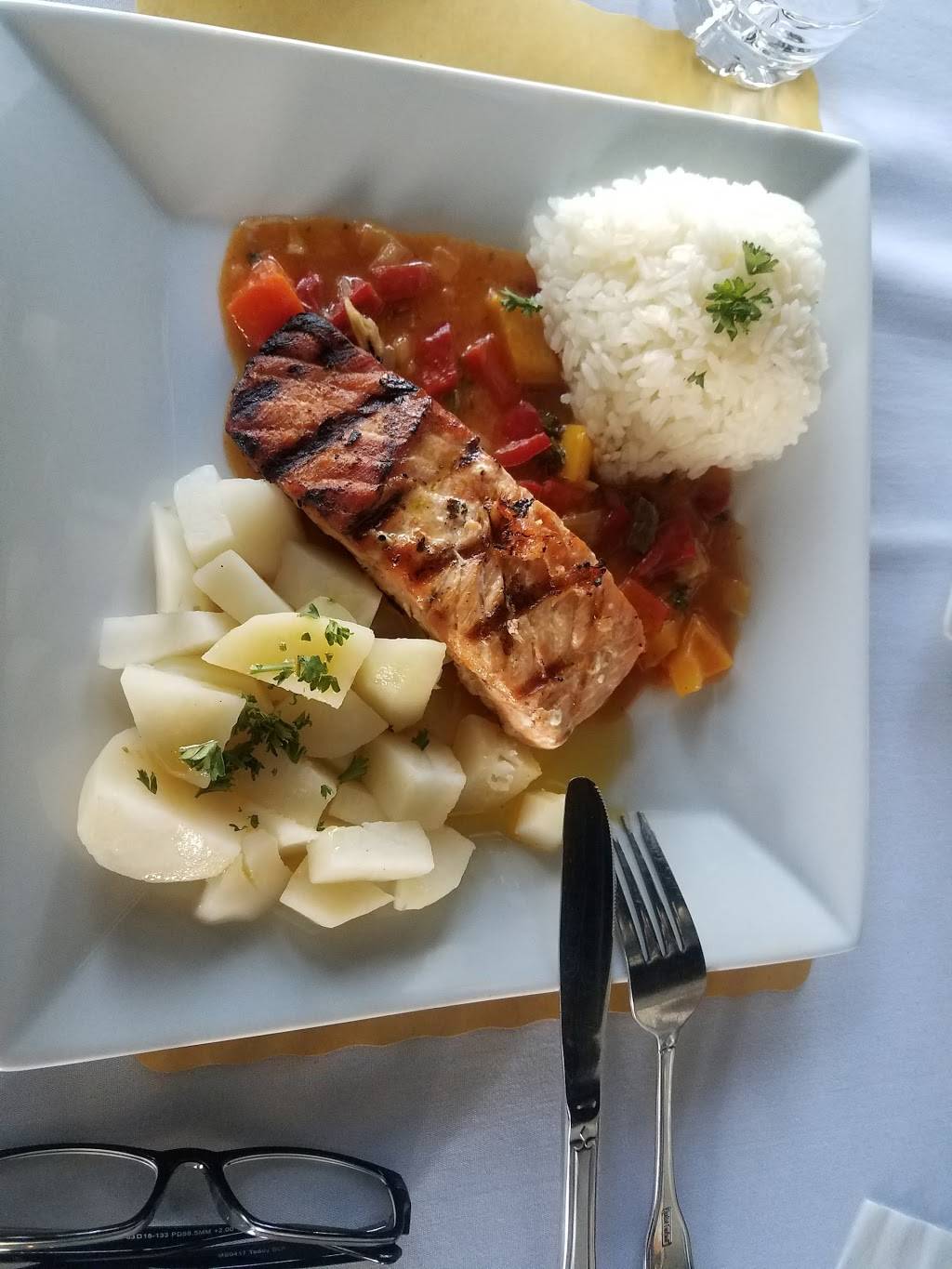 Cantinho Bar & Grill | restaurant | 82 Pawtucket Ave, Pawtucket, RI 02860, USA | 4017284700 OR +1 401-728-4700