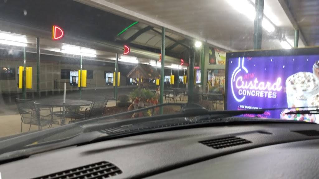 Sonic Drive-In | restaurant | 165 N. Church Street, Henderson, TN 38340, USA | 7319895885 OR +1 731-989-5885