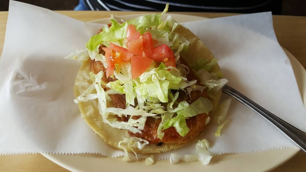 La Piri Tacos Taqueria | restaurant | 6102 W Diversey Ave, Chicago, IL 60639, USA | 7738875814 OR +1 773-887-5814