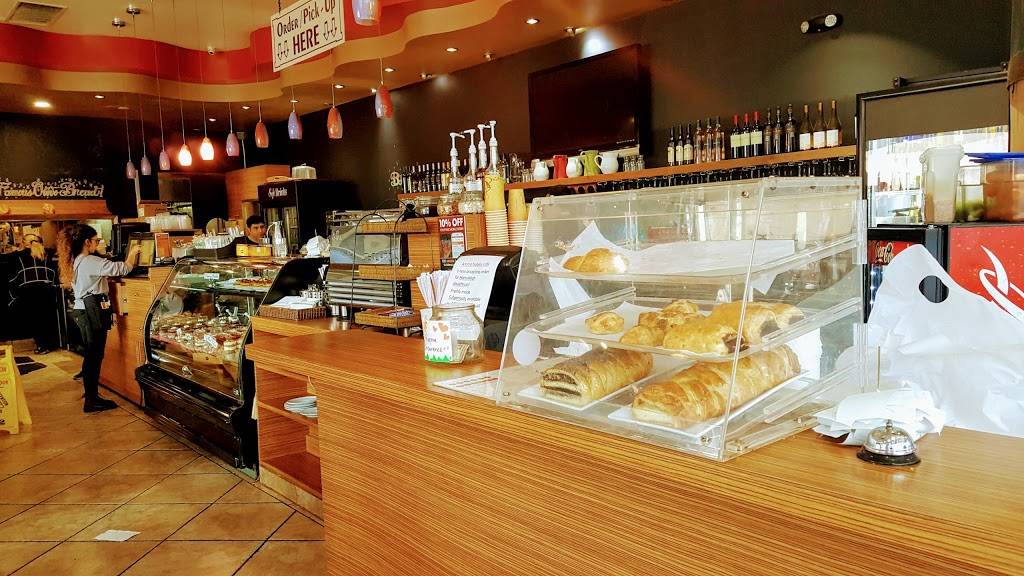 Street Cafe By Aroma | cafe | 18047 Ventura Blvd, Encino, CA 91316, USA | 8187570477 OR +1 818-757-0477