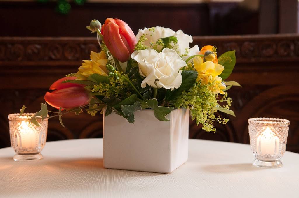 Irish Wedding Music | restaurant | 60 E Monroe St Unit 3008, Chicago, IL 60603, USA | 3128849102 OR +1 312-884-9102