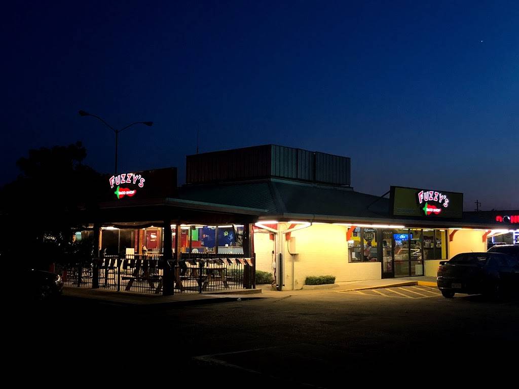 Fuzzys Taco Shop | restaurant | 561 W Campbell Rd, Richardson, TX 75080, USA | 9729078226 OR +1 972-907-8226