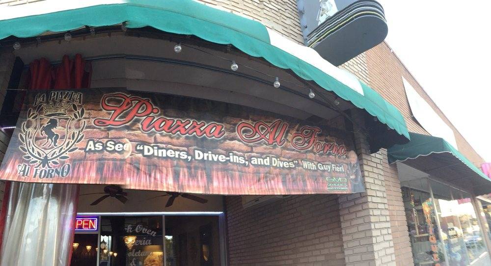 La Piazza Al Forno | restaurant | 5803 W Glendale Ave, Glendale, AZ 85301, USA | 6238473301 OR +1 623-847-3301